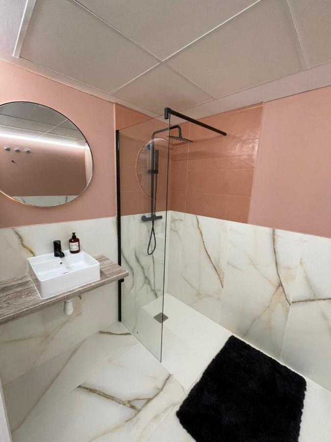 Agata 10-2E Apartment อาลิกันเต ภายนอก รูปภาพ