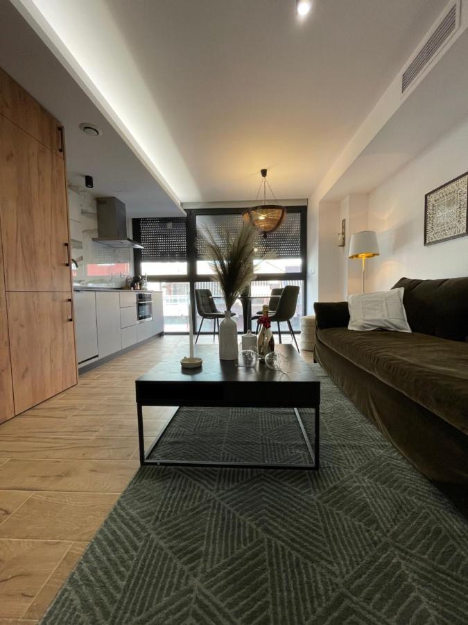 Agata 10-2E Apartment อาลิกันเต ภายนอก รูปภาพ
